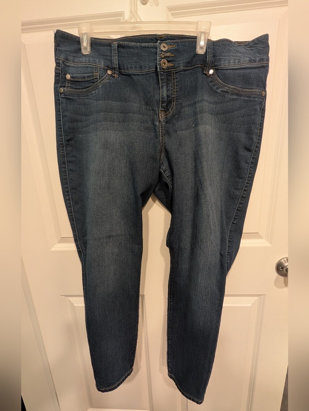 Torrid Dark Blue Women's Skinny Jeans